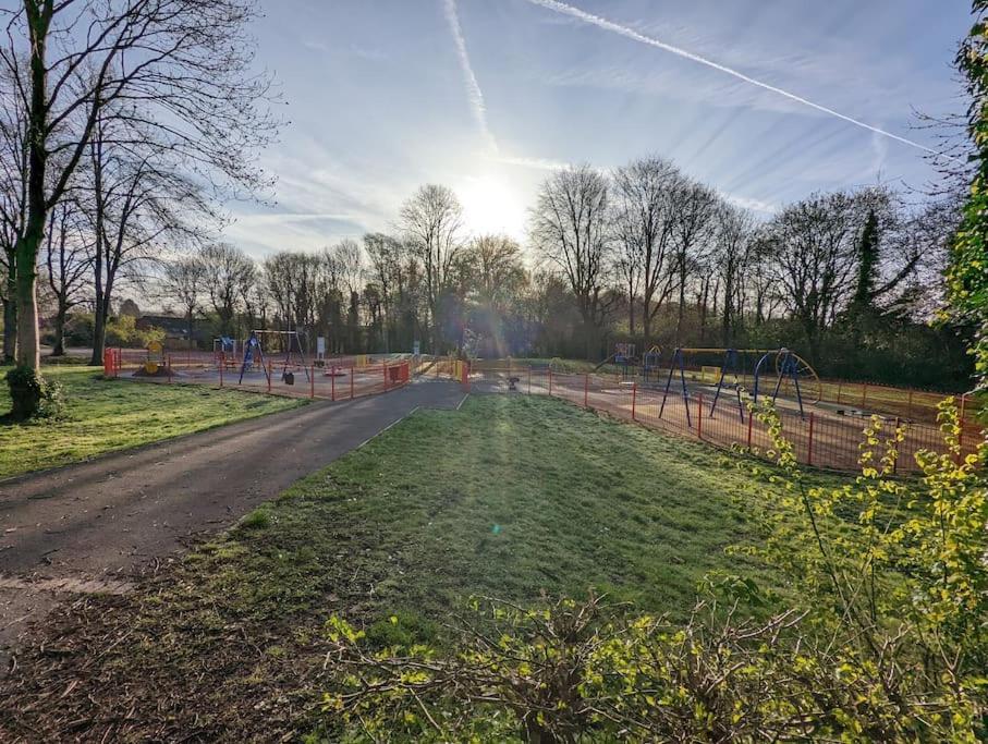 The Kilsyth,Detached Bungalow Warrington Eksteriør bilde