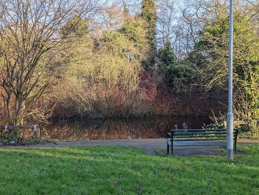 The Kilsyth,Detached Bungalow Warrington Eksteriør bilde